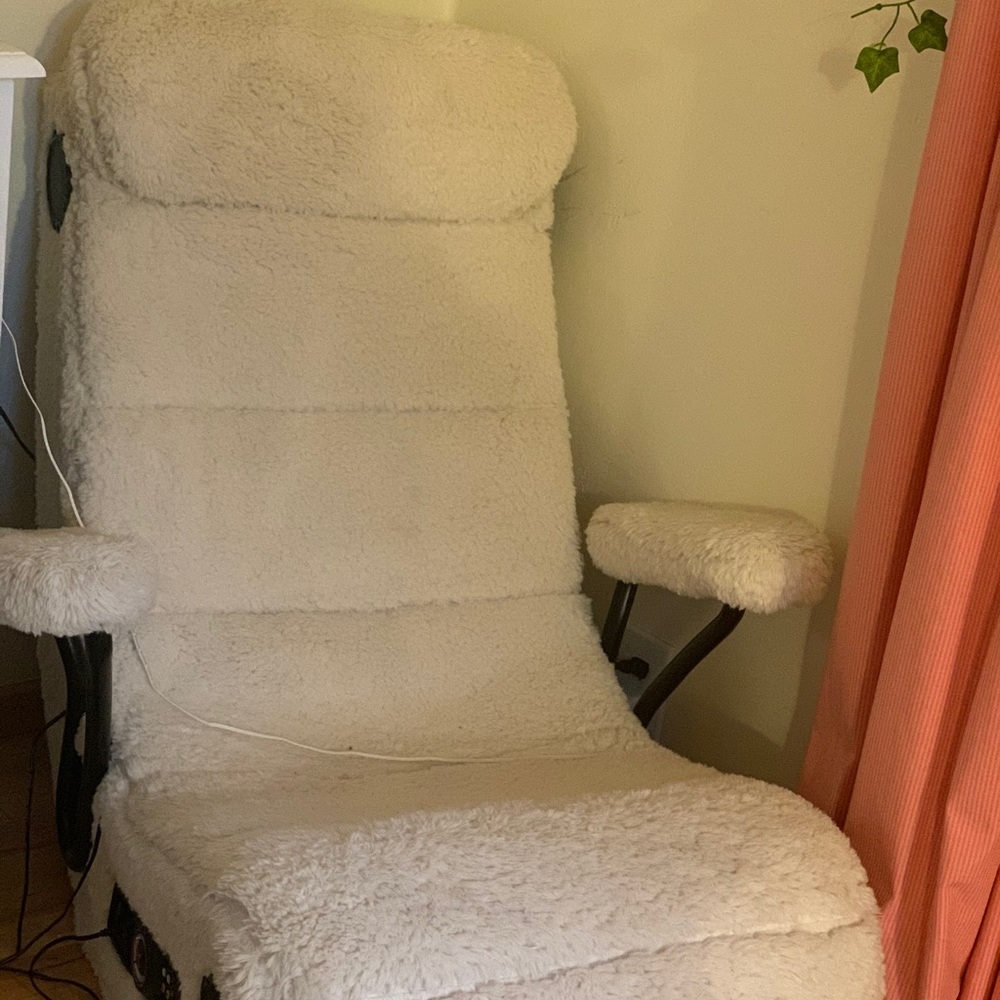 Pottery Barn Game media chair